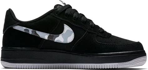 nike air force one maat 38